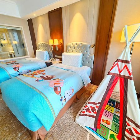 Doubletree By Hilton Ningbo - Chunxiao Hotel Kültér fotó