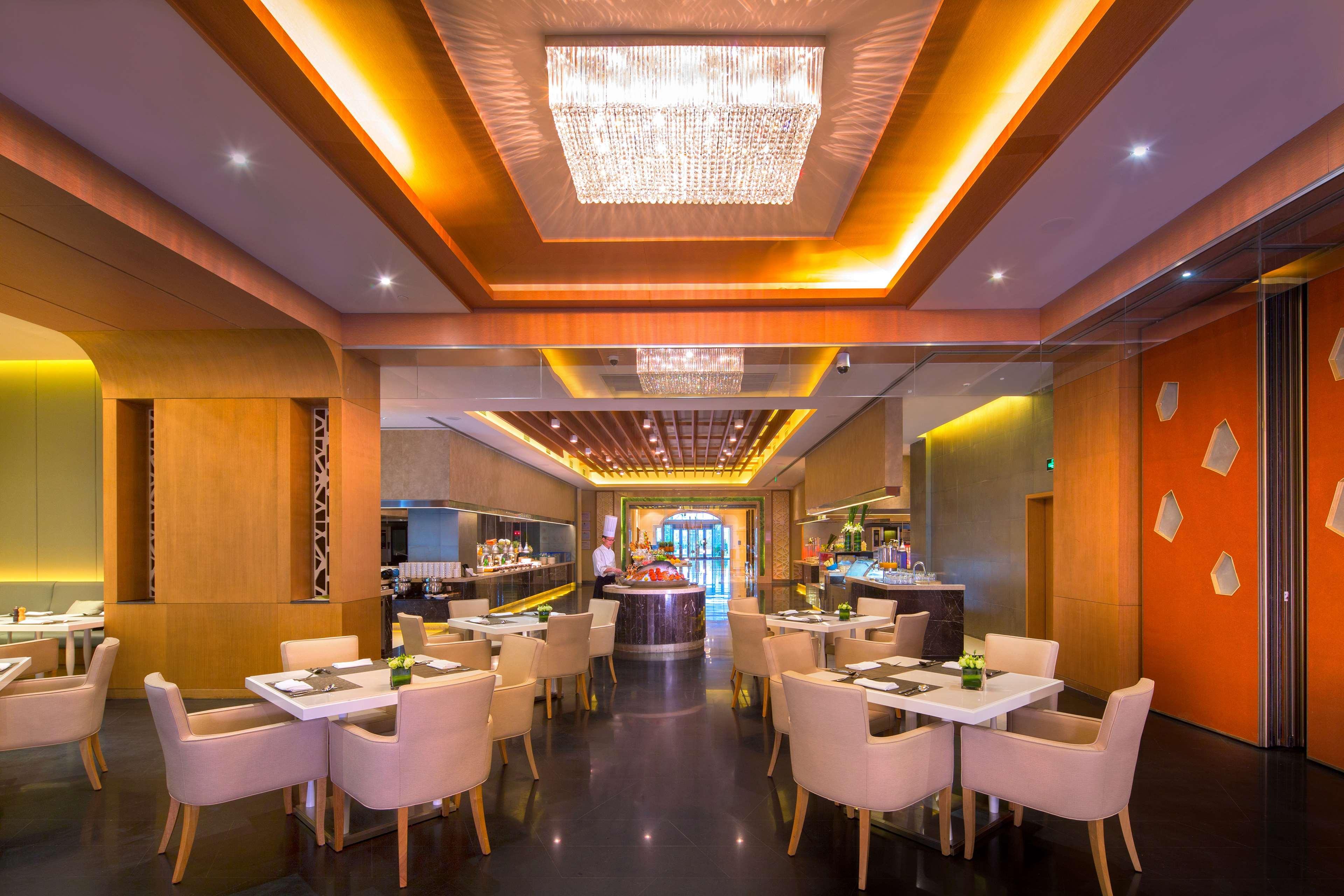 Doubletree By Hilton Ningbo - Chunxiao Hotel Kültér fotó