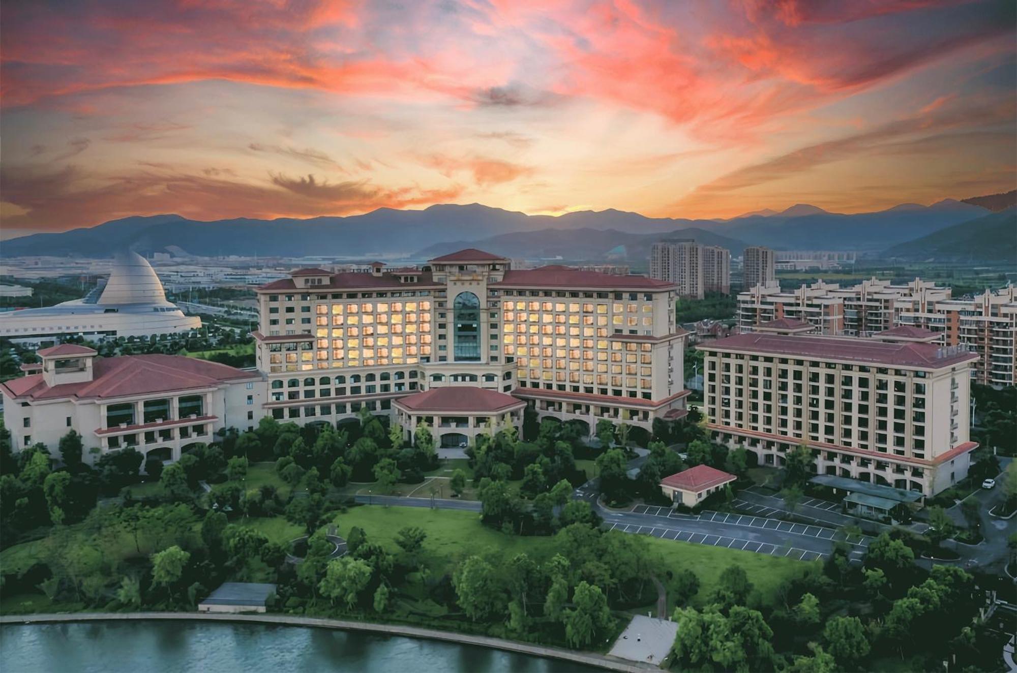 Doubletree By Hilton Ningbo - Chunxiao Hotel Kültér fotó