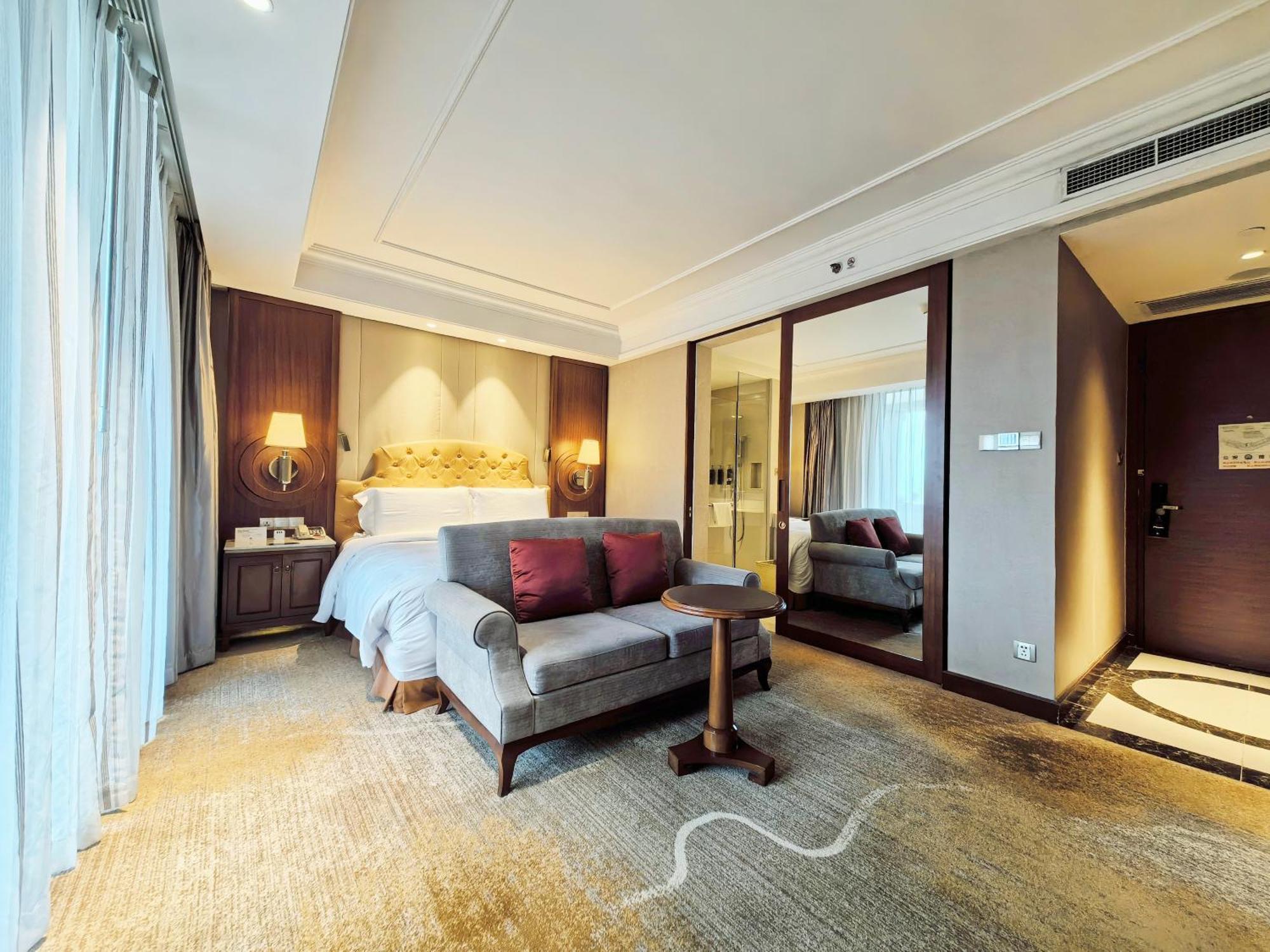 Doubletree By Hilton Ningbo - Chunxiao Hotel Kültér fotó