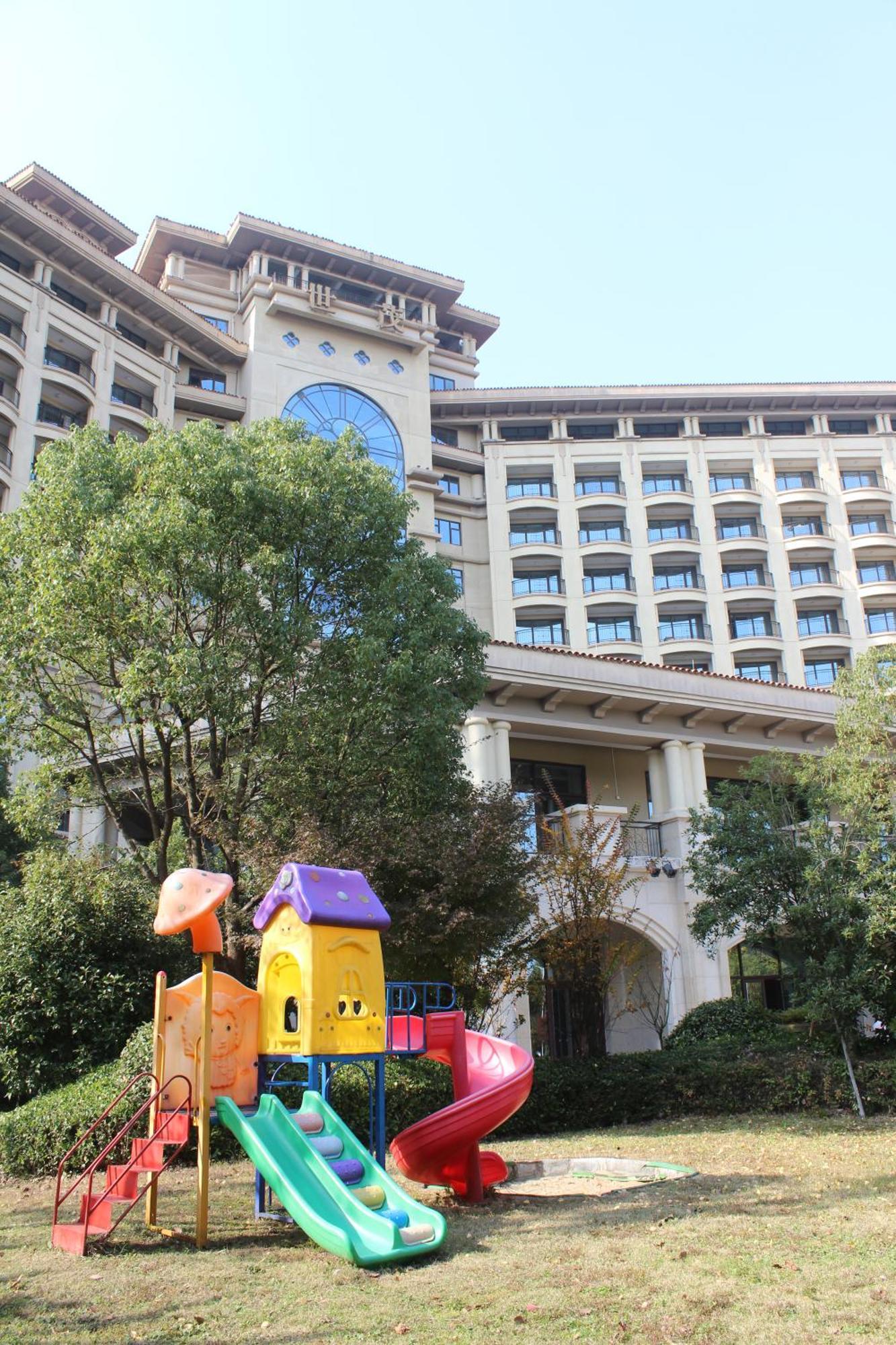 Doubletree By Hilton Ningbo - Chunxiao Hotel Kültér fotó